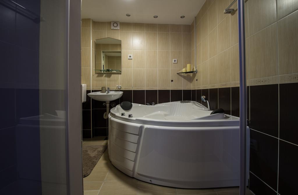 Hostel S Нови Сад Екстериор снимка